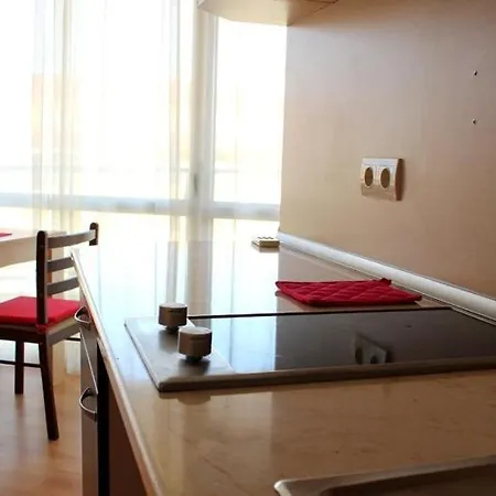 شقة فندقية Apartcomplex Perla 2*