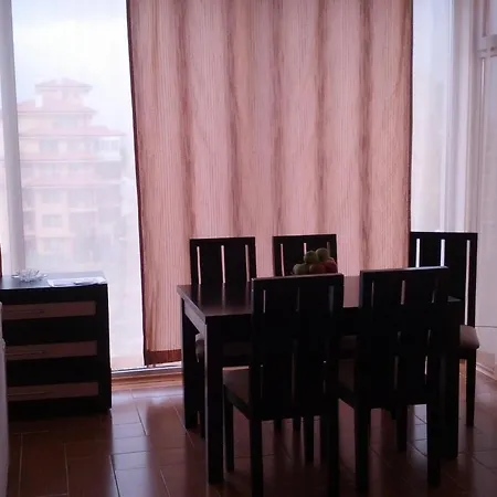 Aparthotel Apartcomplex Perla Sunny Beach